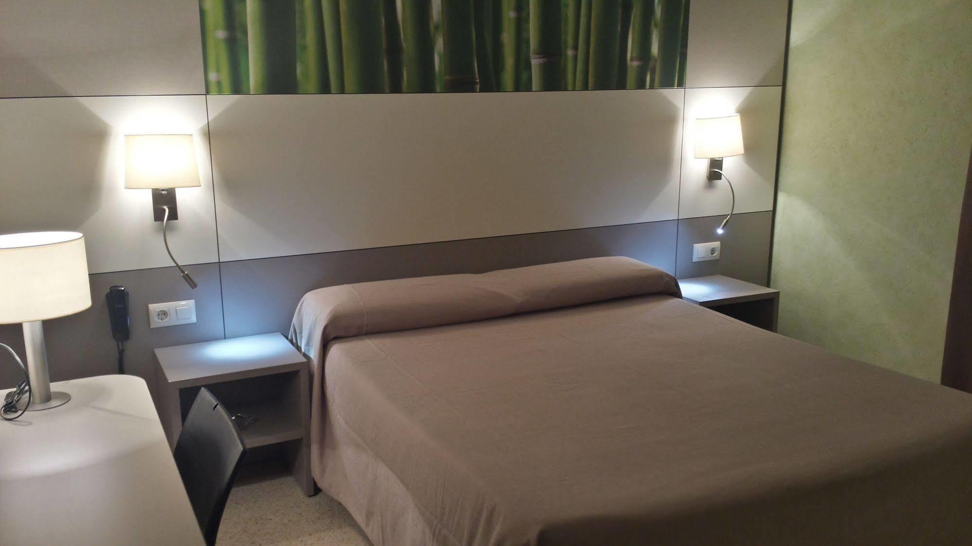 Hotel Sabiote 피네다데마르 외부 사진